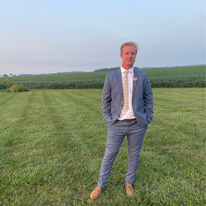 Meet your Posher, Betsy&cam